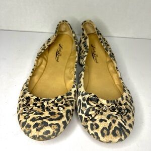 EUC Lucky Brand Ballet Flats Cheetah Print Lightweight Shoes Slip On Size 7.5